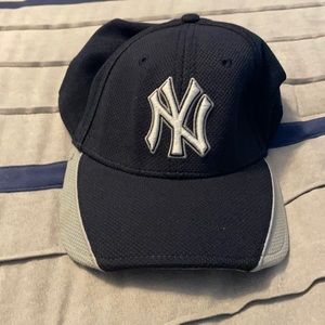 NY Yankees baseball cap